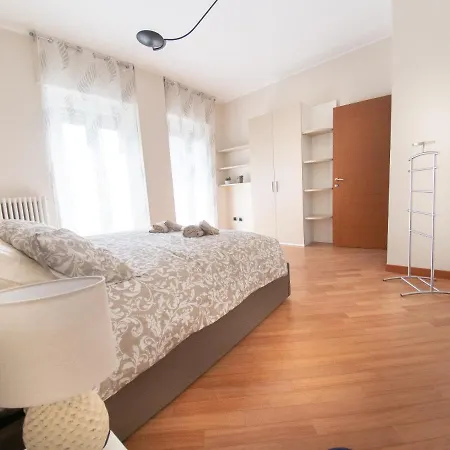 Appartement Sium's Como